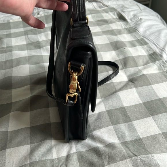 Vintage Coach Shoulder Bag - Picture 2 of 7